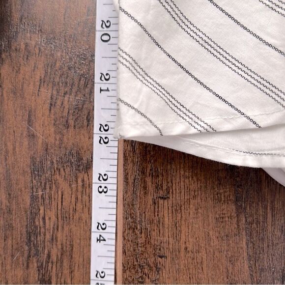 JANE & DELANCEY ANTHROPOLOGIE | V Neck Stripe Balloon Puff Sleeve Top Blouse | M - Picture 7 of 10